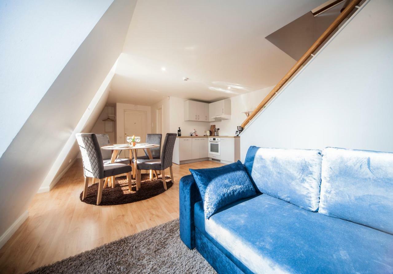 2 Level Apartments In Old Town Riga Esterno foto